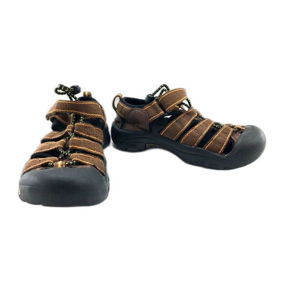Keen Brown Waterproof Closed Toe Hook Loop Sport Sandals - Youth Kids Size 13 - Picture 1 of 7